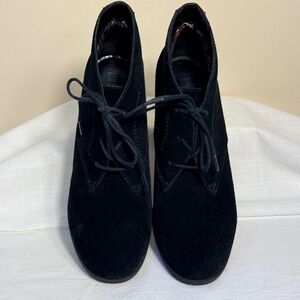 White Mountain Kahlua Wedge Booties 9.5M Black Suede Lace Up Ankle Boots